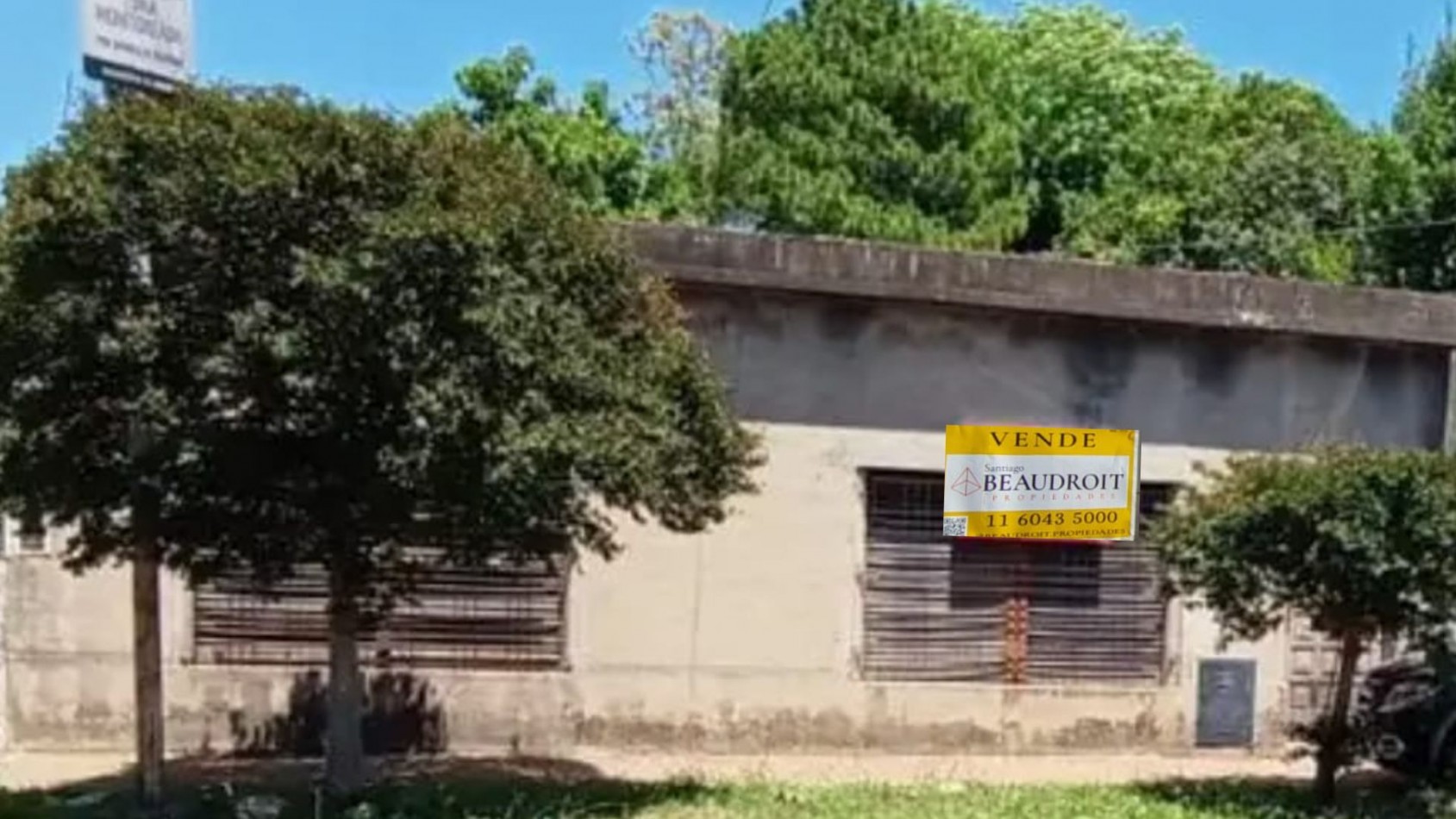 Venta de Casa 3 Ambientes en Lote Propio - Excelente Ubicacion