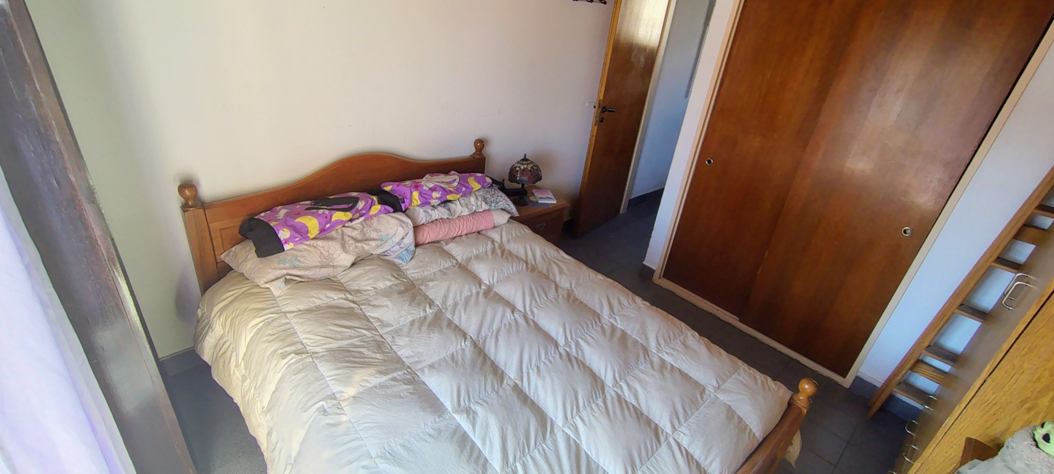 Duplex con Patio y Entrada Independiente en Moron Sur - Oportunidad Unica