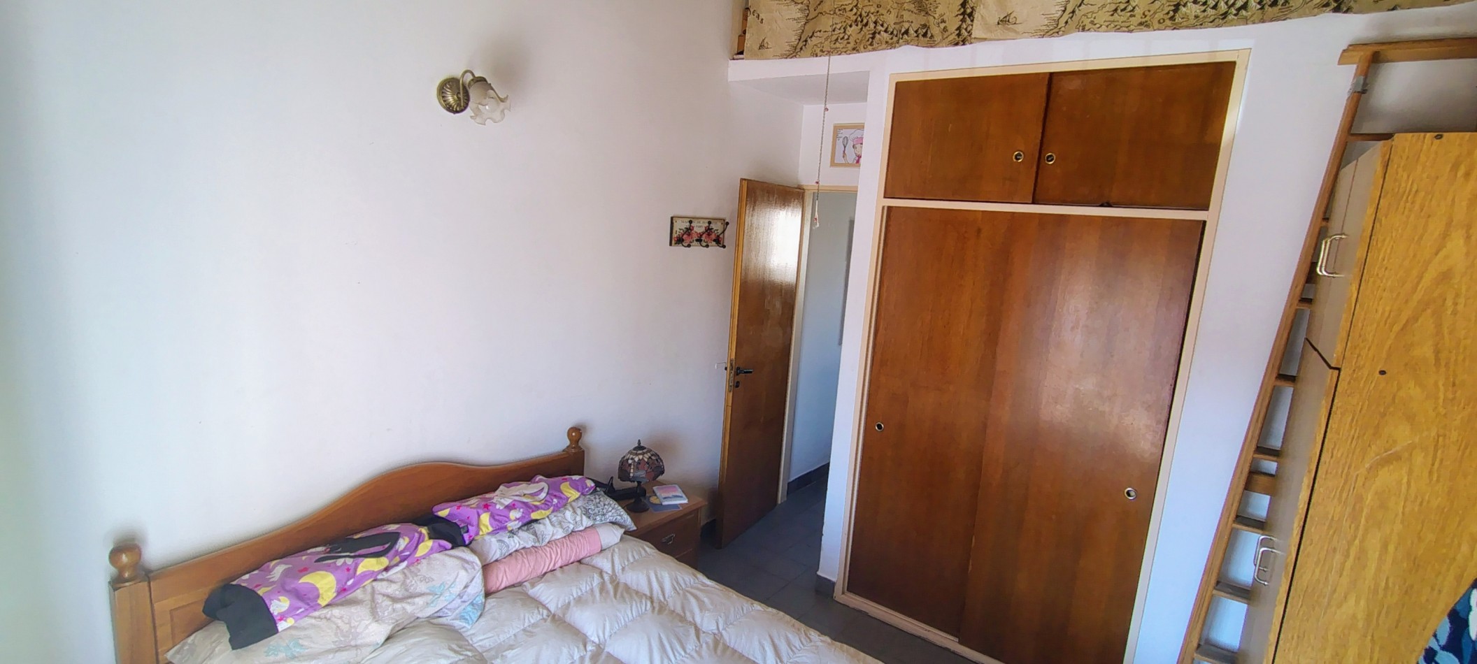 Duplex con Patio y Entrada Independiente en Moron Sur - Oportunidad Unica