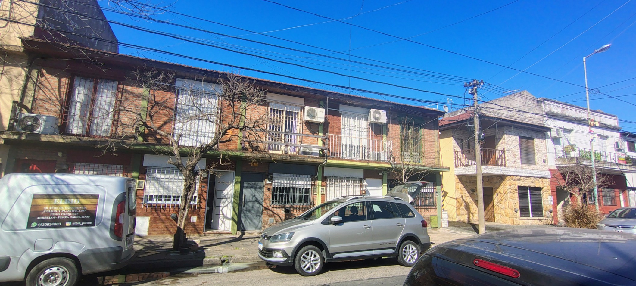 Duplex con Patio y Entrada Independiente en Moron Sur - Oportunidad Unica