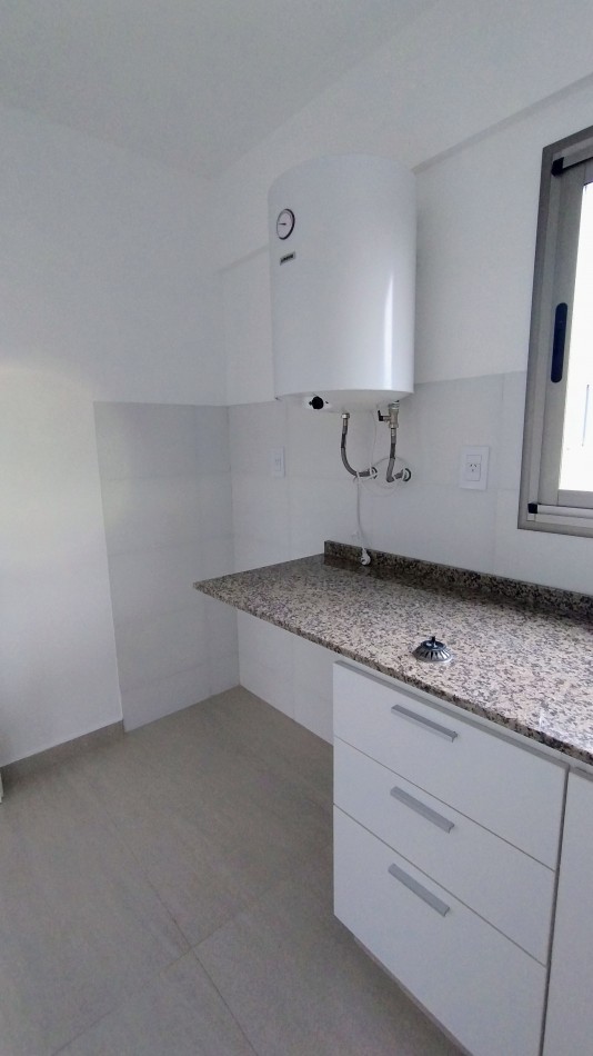 Oficina Semipiso de 144 m² en Edificio Premium - Hurlingham Centro