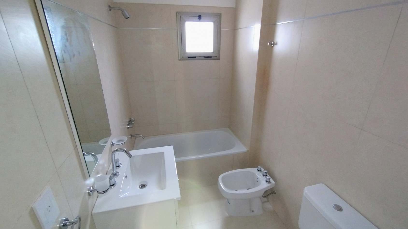 Oficina Semipiso de 144 m² en Edificio Premium - Hurlingham Centro