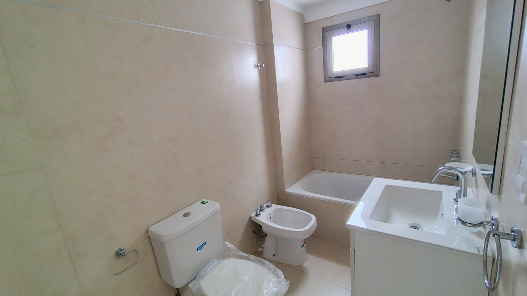 Oficina Semipiso de 144 m² en Edificio Premium - Hurlingham Centro