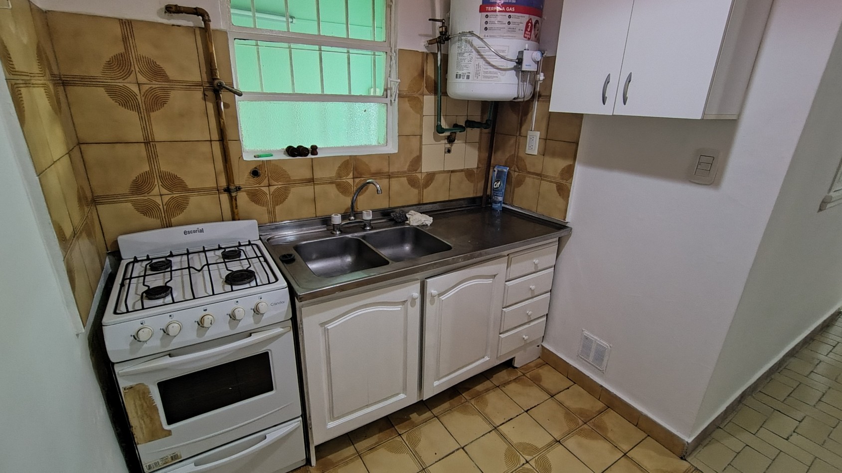 ALQUILER PH 3 AMB. en PLANTA BAJA | 2 Dormitorios | Patio y Lavadero | CASTELAR NORTE