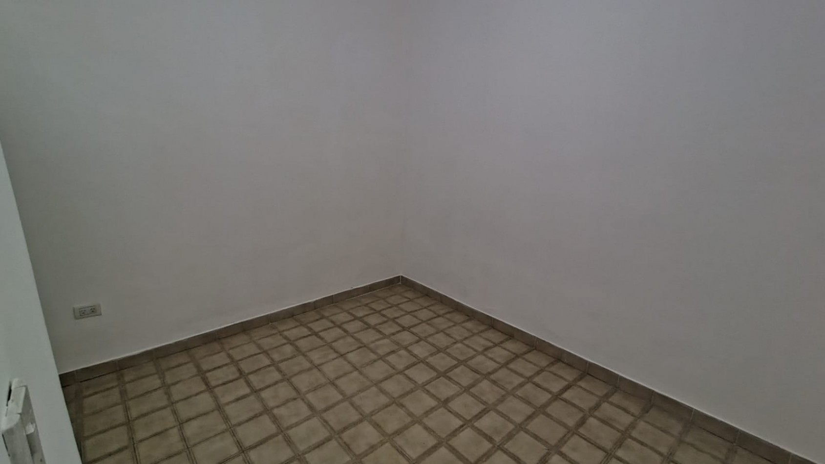 ALQUILER PH 3 AMB. en PLANTA BAJA | 2 Dormitorios | Patio y Lavadero | CASTELAR NORTE