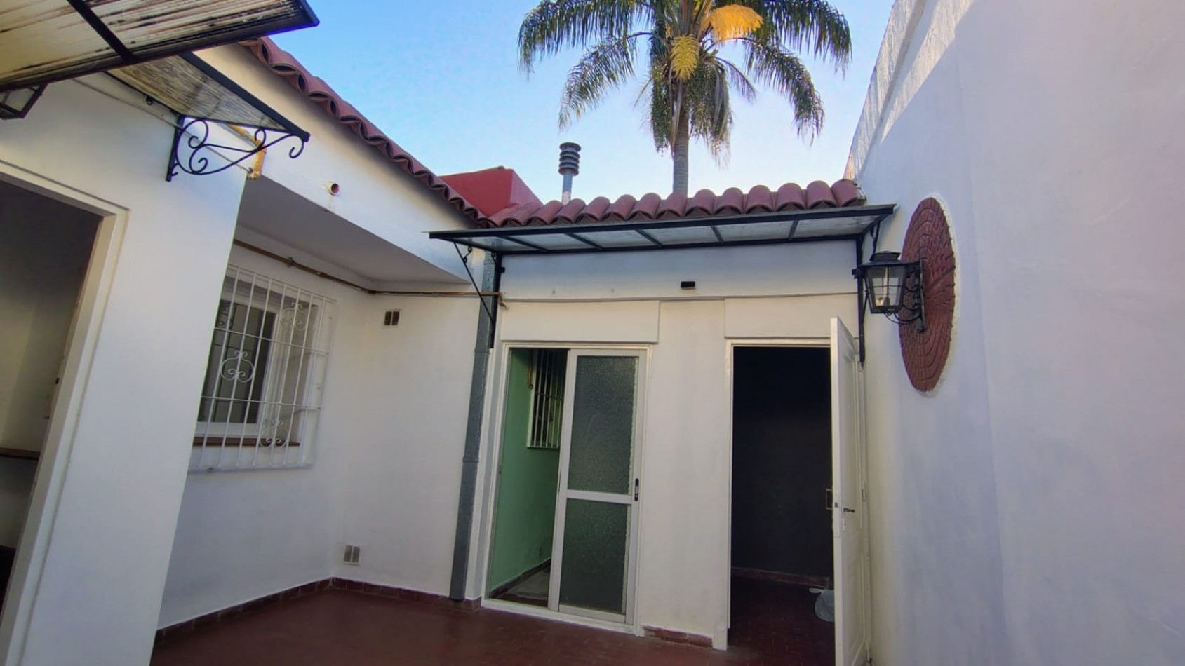 ALQUILER PH 3 AMB. en PLANTA BAJA | 2 Dormitorios | Patio y Lavadero | CASTELAR NORTE