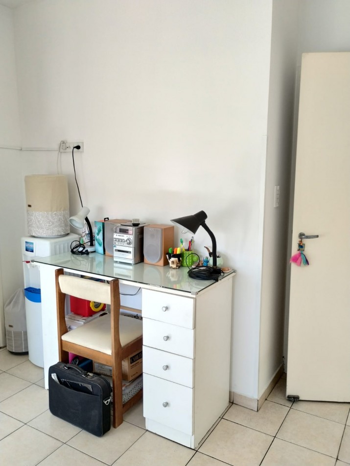 Departamento en venta en Moron 2 amb y medio, apto credito, bajas expensas, cerca estacion y Avenida Rivadavia