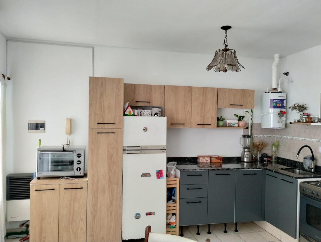 Departamento en venta en Moron 2 amb y medio, apto credito, bajas expensas, cerca estacion y Avenida Rivadavia