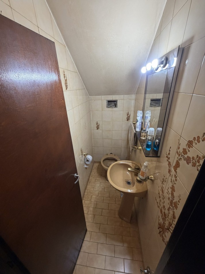 Duplex en venta de 4 dormitorios en Castelar | Cochera, parque y excelente ubicacion
