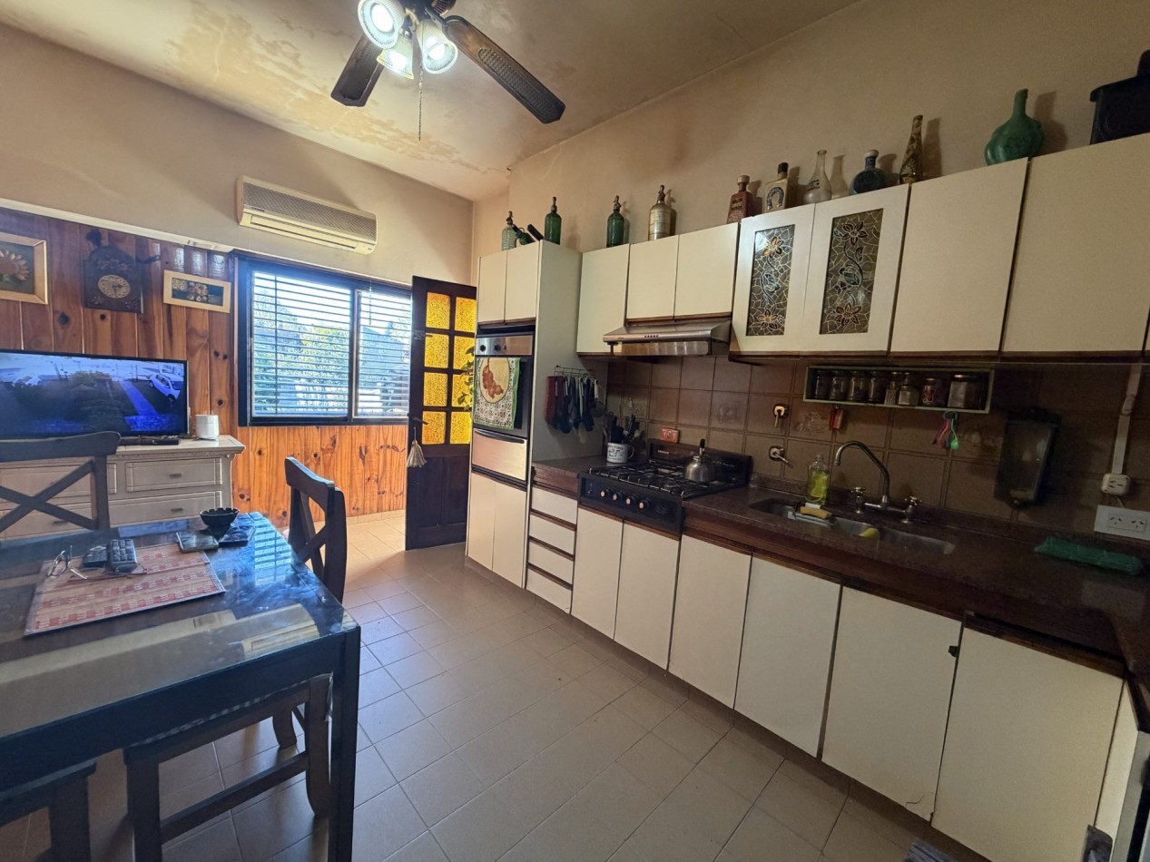 Duplex en venta de 4 dormitorios en Castelar | Cochera, parque y excelente ubicacion