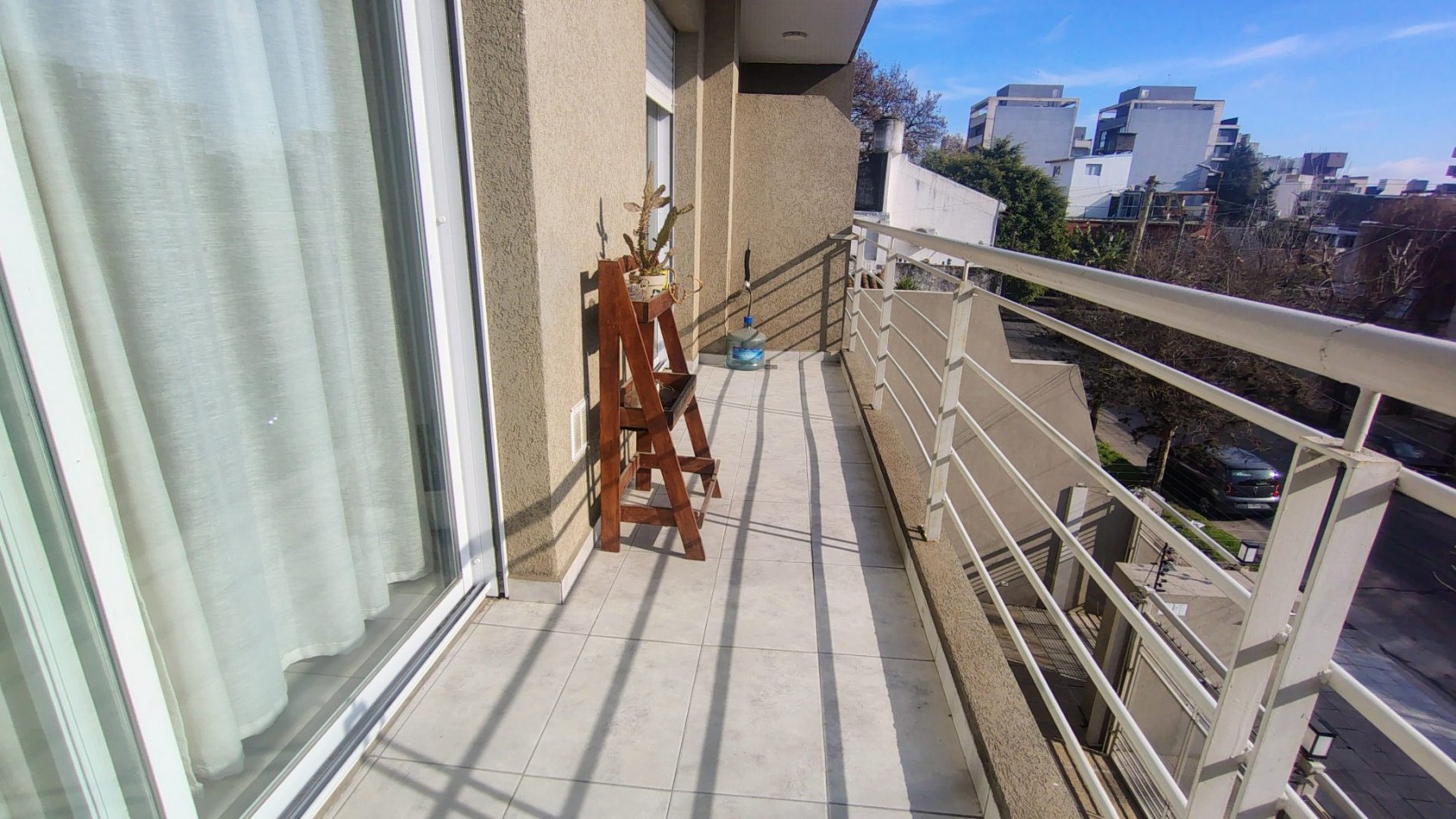 2 ambientes Moron con cochera Oportunidad