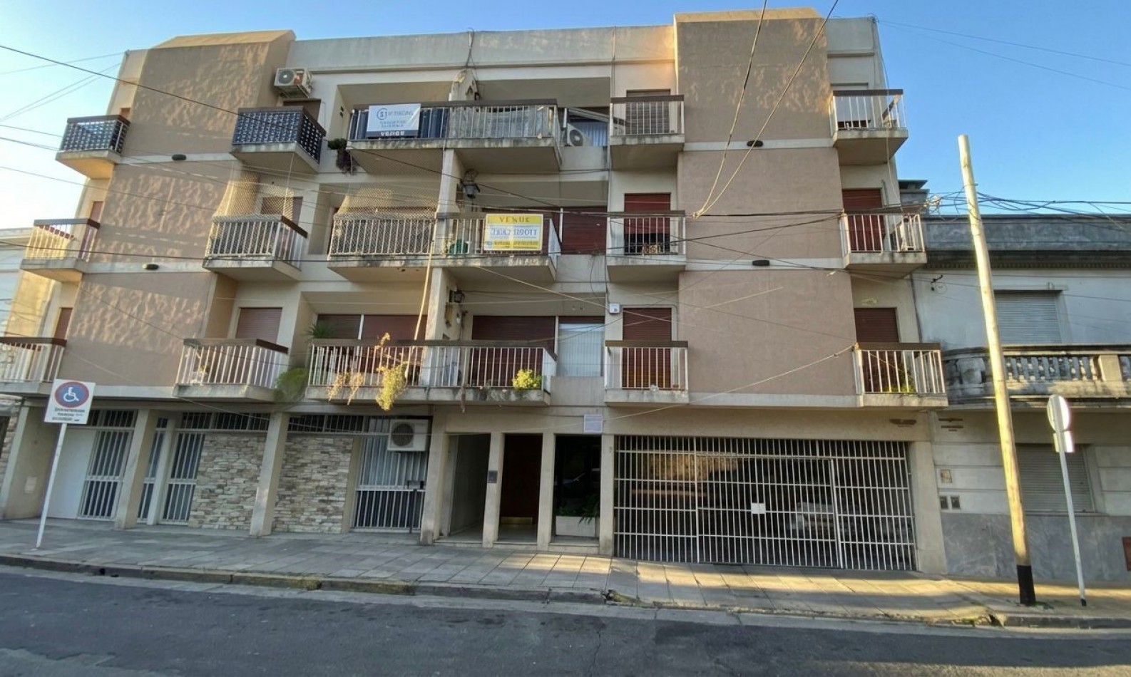 Alquiler Departamento 4 Ambientes En Moron Centro Con Balcon