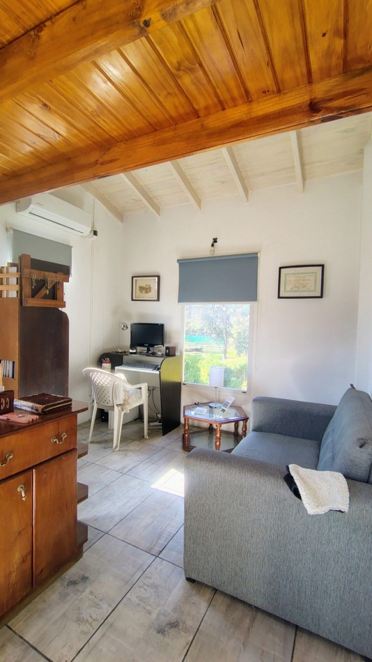 Venta Casa 3 ambientes Hurlingham Cochera