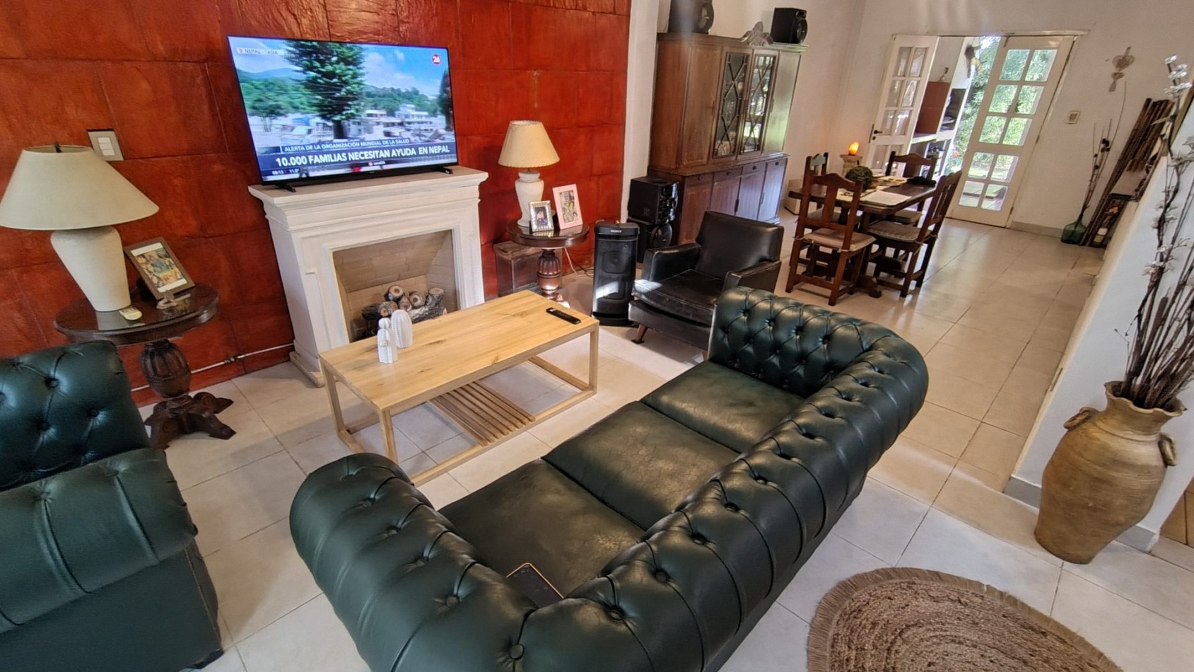 Venta Casa 3 ambientes Hurlingham Cochera