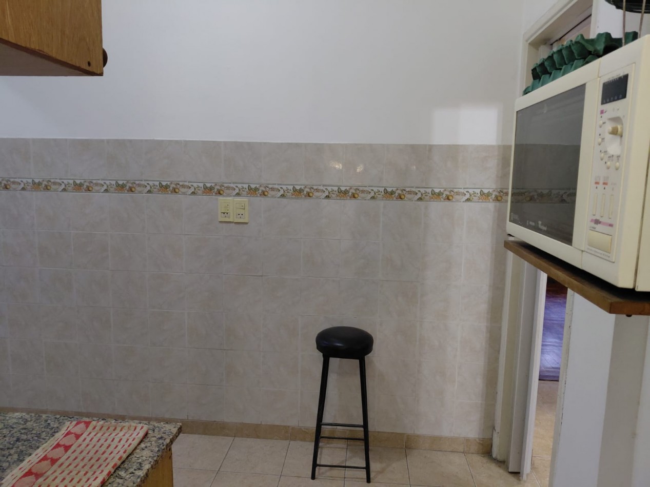 VENTA CASA 3 AMBIENTES HURLINGHAM CON DOBLE COCHERA