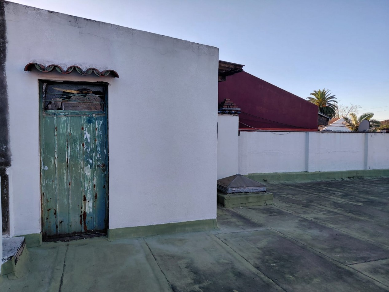 VENTA CASA 3 AMBIENTES HURLINGHAM CON DOBLE COCHERA