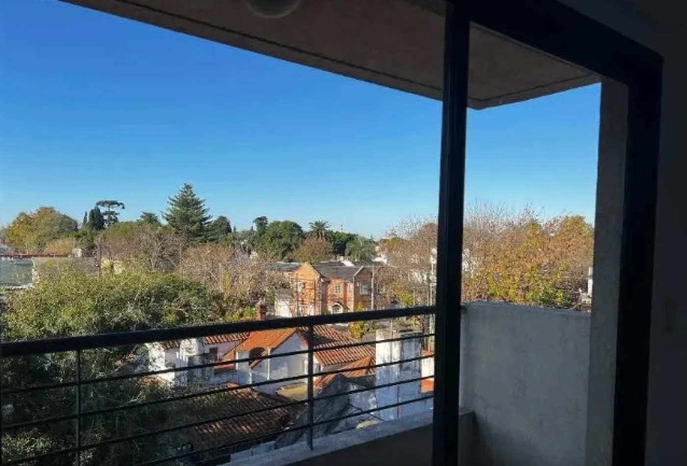 Venta Departamento 2 Ambientes con Cochera Moron Universidad 