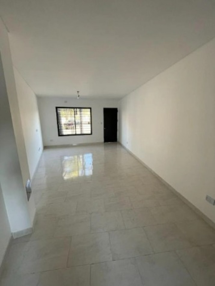 Venta duplex 4 ambientes con cochera ituzaingo apto credito