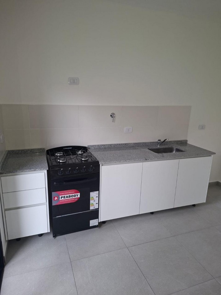 Venta Duplex Tres Ambientes en Barrio Cerrado a Estrenar en San Miguel 