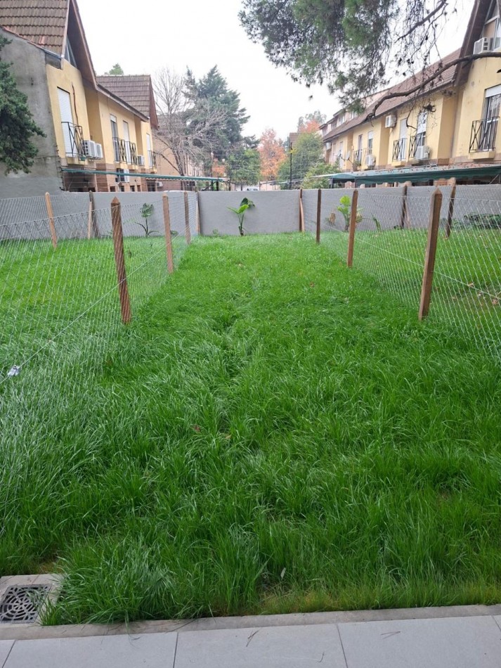 Venta Duplex Tres Ambientes en Barrio Cerrado a Estrenar en San Miguel 
