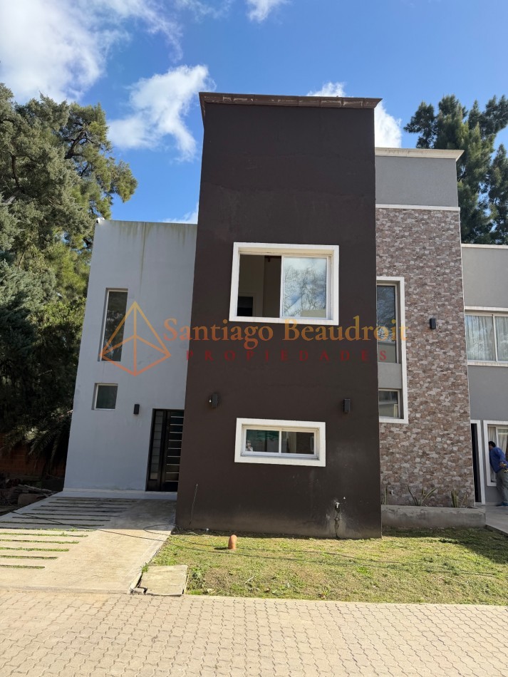 Casas de 2, 3 y 4 dormitorios | Hasta 145 m² | Financiacion directa