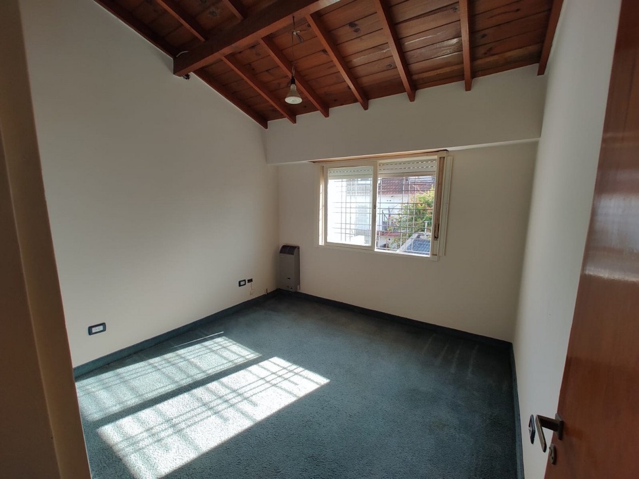 Duplex en Alquiler Moron 3 Ambientes con Cochera