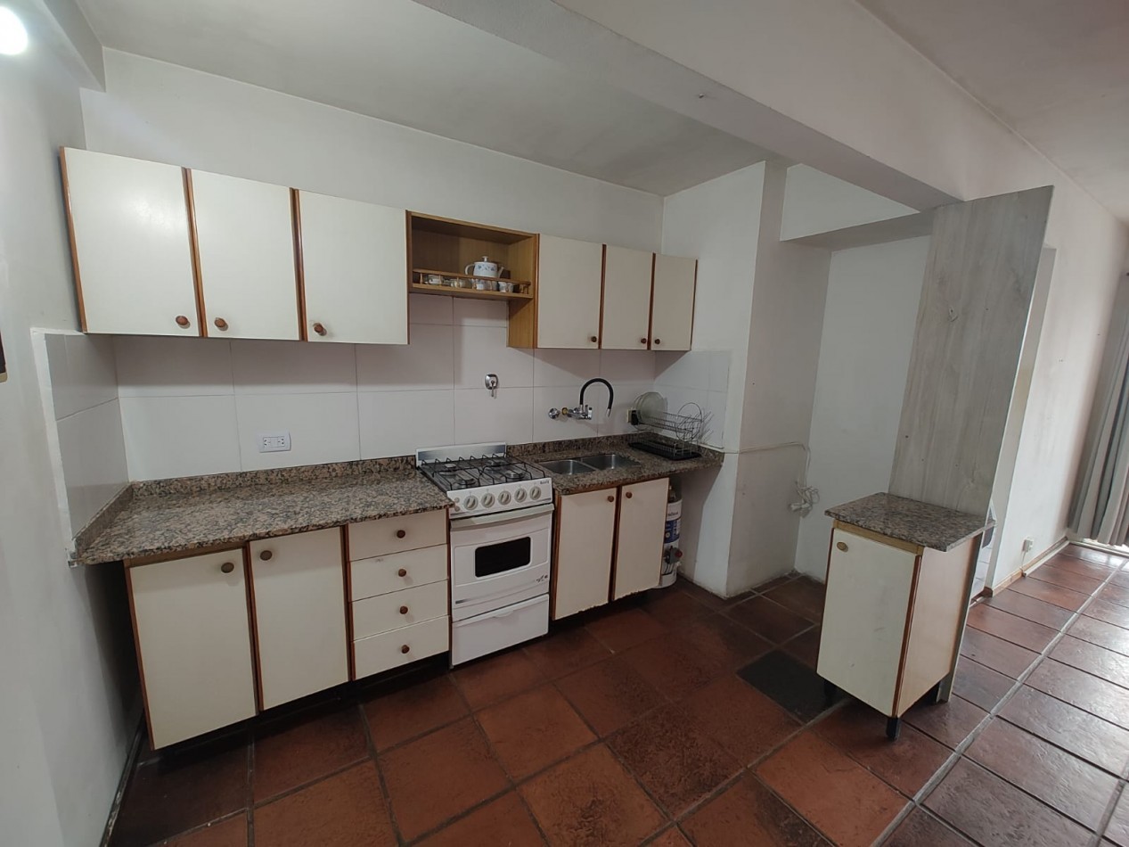 VENTA DPTO 2 AMB EN MORON - APTO CREDITO - PERMUTA