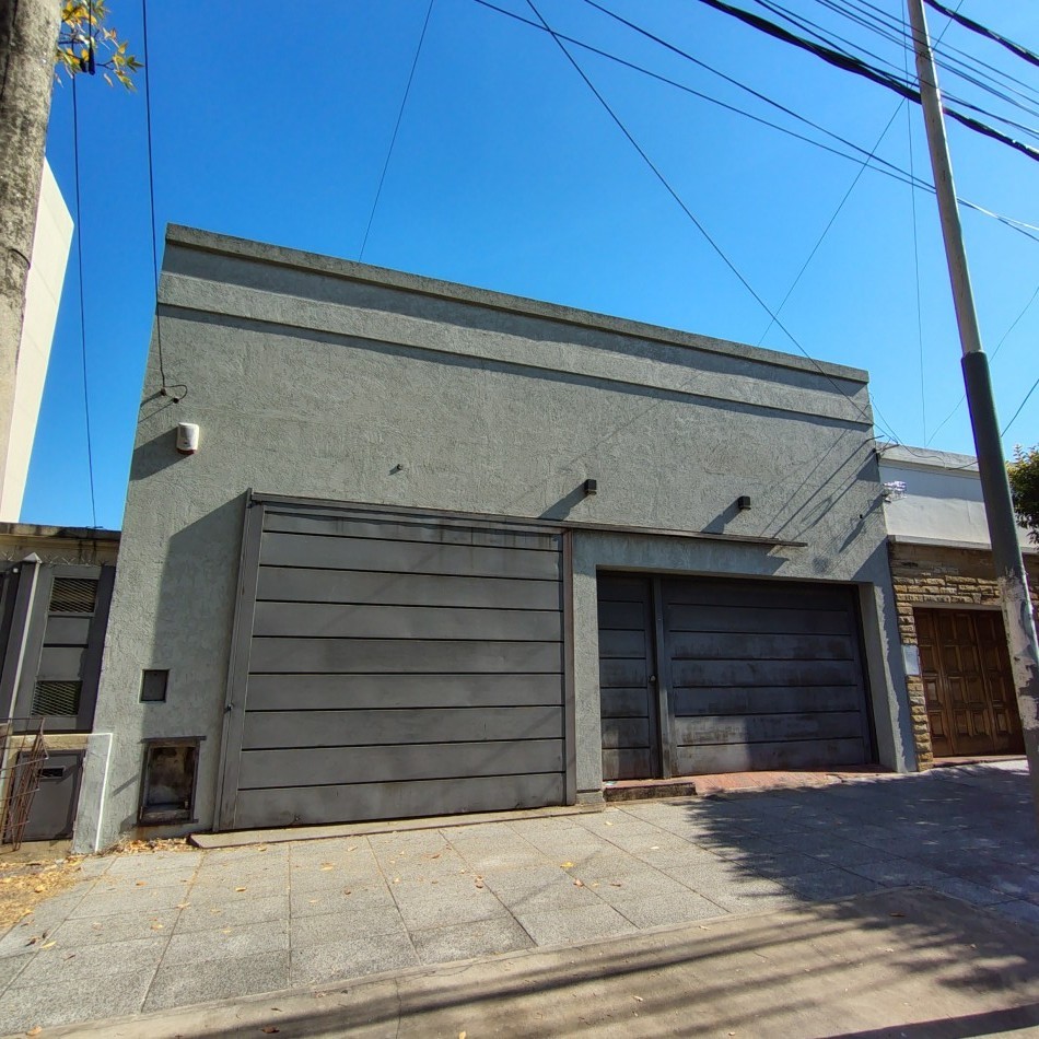 VENTA EN BLOCK - IDEAL CONSTRUCTOR / INVERSOR - MORON SUR