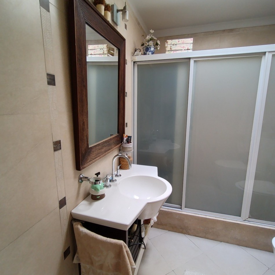 VENTA EN BLOCK - IDEAL CONSTRUCTOR / INVERSOR - MORON SUR