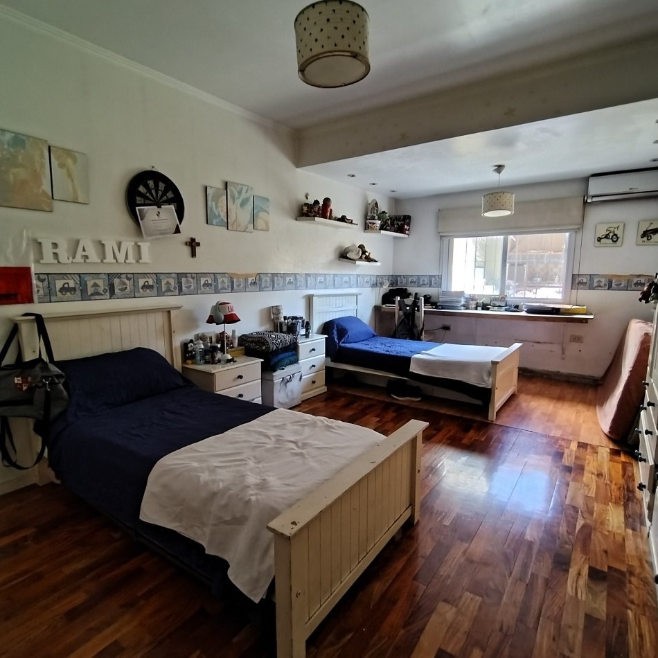 VENTA EN BLOCK - IDEAL CONSTRUCTOR / INVERSOR - MORON SUR