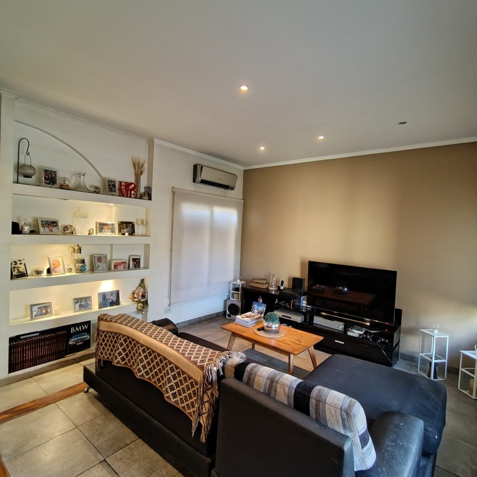 VENTA EN BLOCK - IDEAL CONSTRUCTOR / INVERSOR - MORON SUR