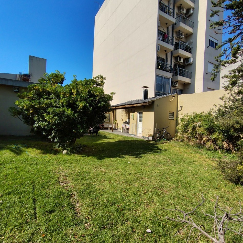 VENTA EN BLOCK - IDEAL CONSTRUCTOR / INVERSOR - MORON SUR