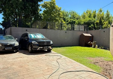 Casa en Venta Moron-Villa Sarmiento Matias Ramos Mejia al 800