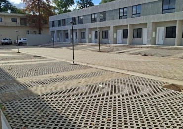 Venta Duplex Tres Ambientes en Barrio Cerrado a Estrenar en San Miguel 